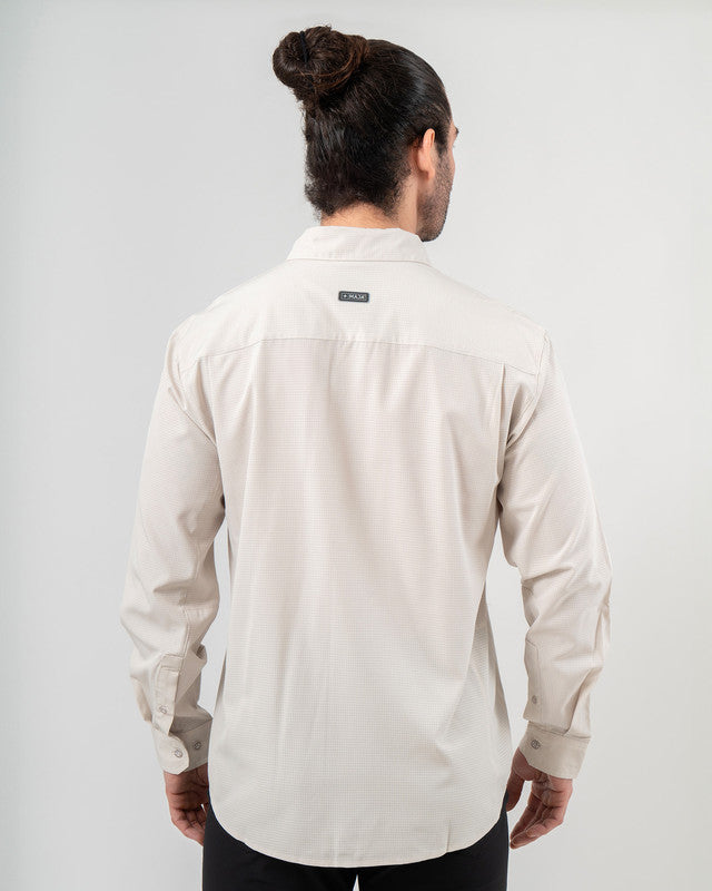 Camisa Pescadero, Khaki, vista posterior, fit Relajado, Poliéster, con Tela estiramiento 4 vías, ideal para oficina