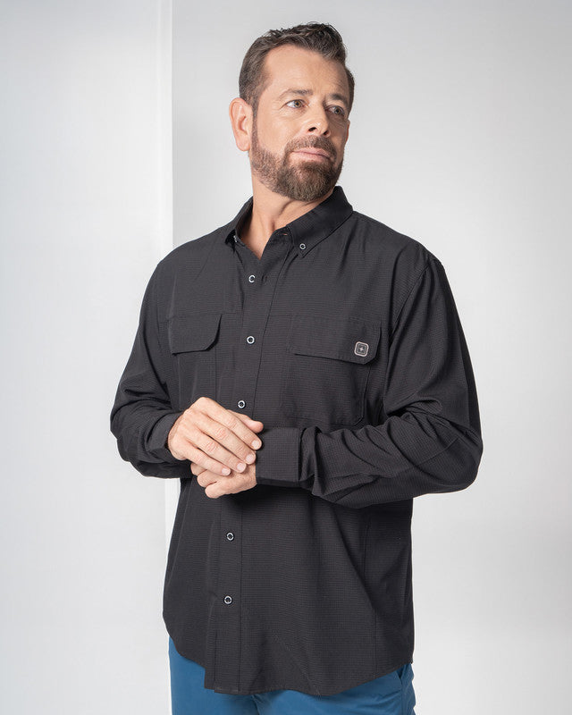 Camisa Pescadero, Negro, vista frontal, fit Relajado, Poliéster, con Tela estiramiento 4 vías, ideal para oficina