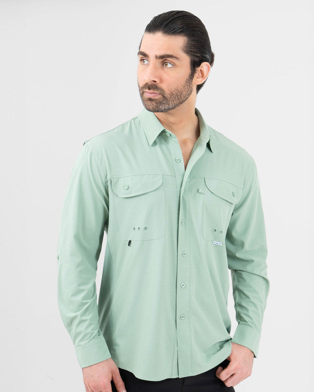 Camisa MAJA® Outdoor Signature, Verde claro, vista frontal, fit Relajado, Poliéster, con Tela antidesgarro, ideal para oficina
