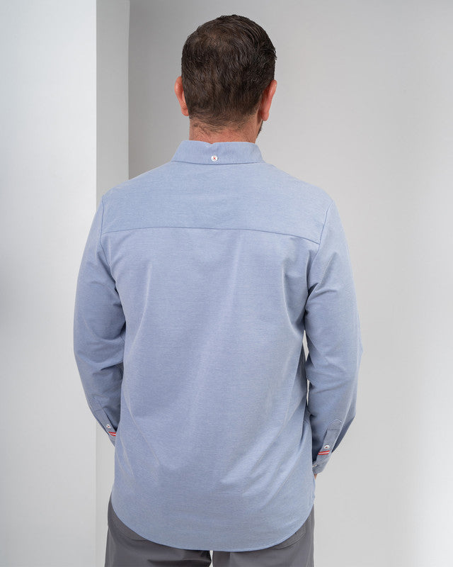 Camisa Oxford MAJA®, Azul cielo, vista posterior, fit Slim, Poliéster, con Tela estiramiento 4 vías, ideal para oficina