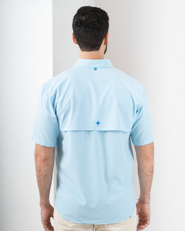 Camisa MAJA® Outdoor Signature, Azul cielo, vista posterior, fit Relajado, Poliéster, con Tela antidesgarro, ideal para oficina