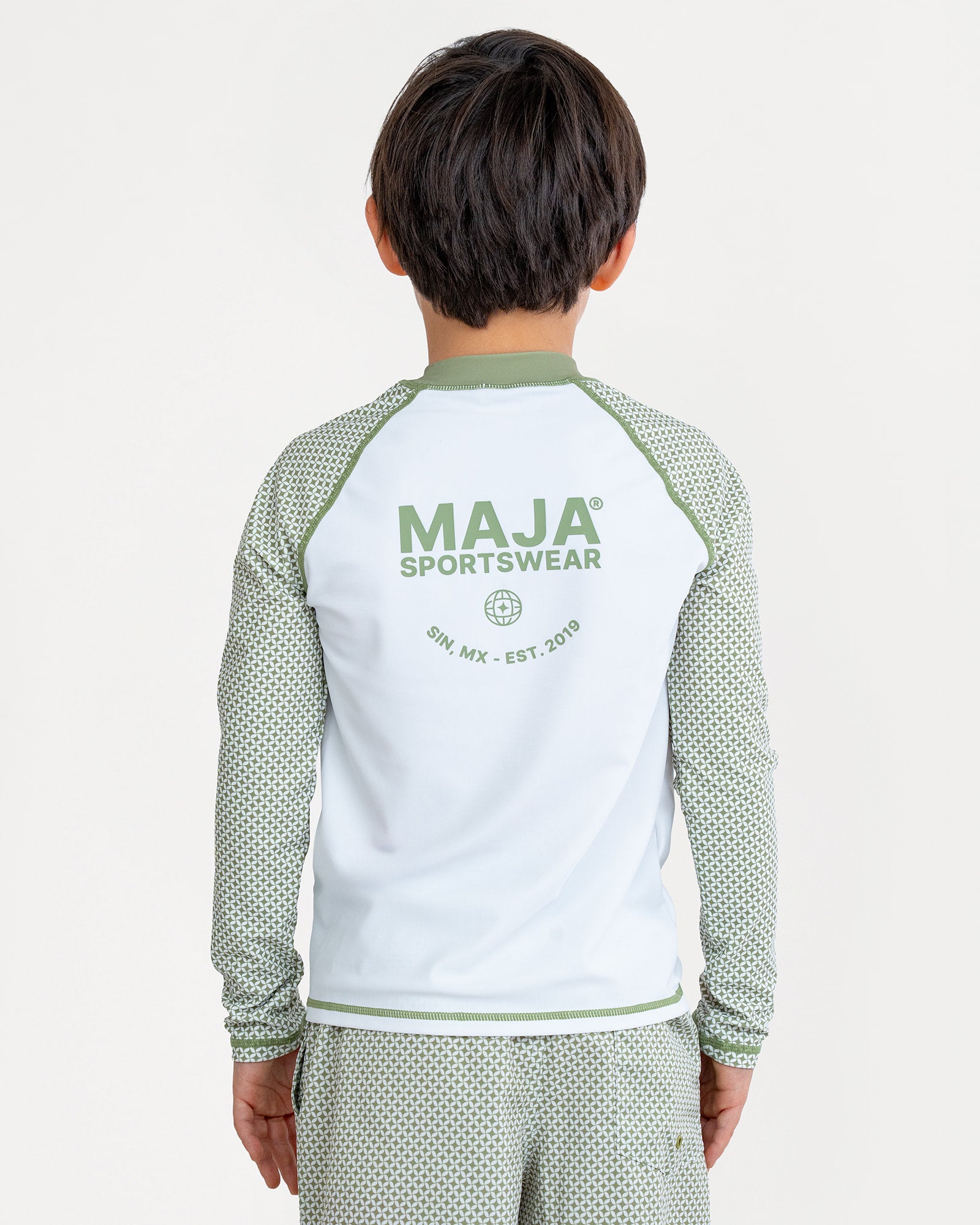 Set Playera Performance y Boardshort MAJA® KIDS