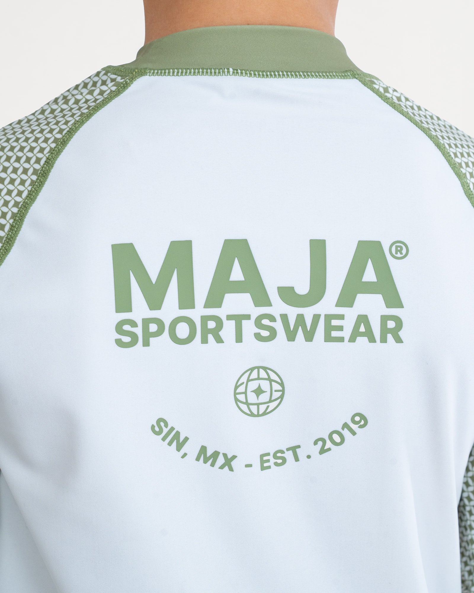 Set Playera Performance y Boardshort MAJA® KIDS