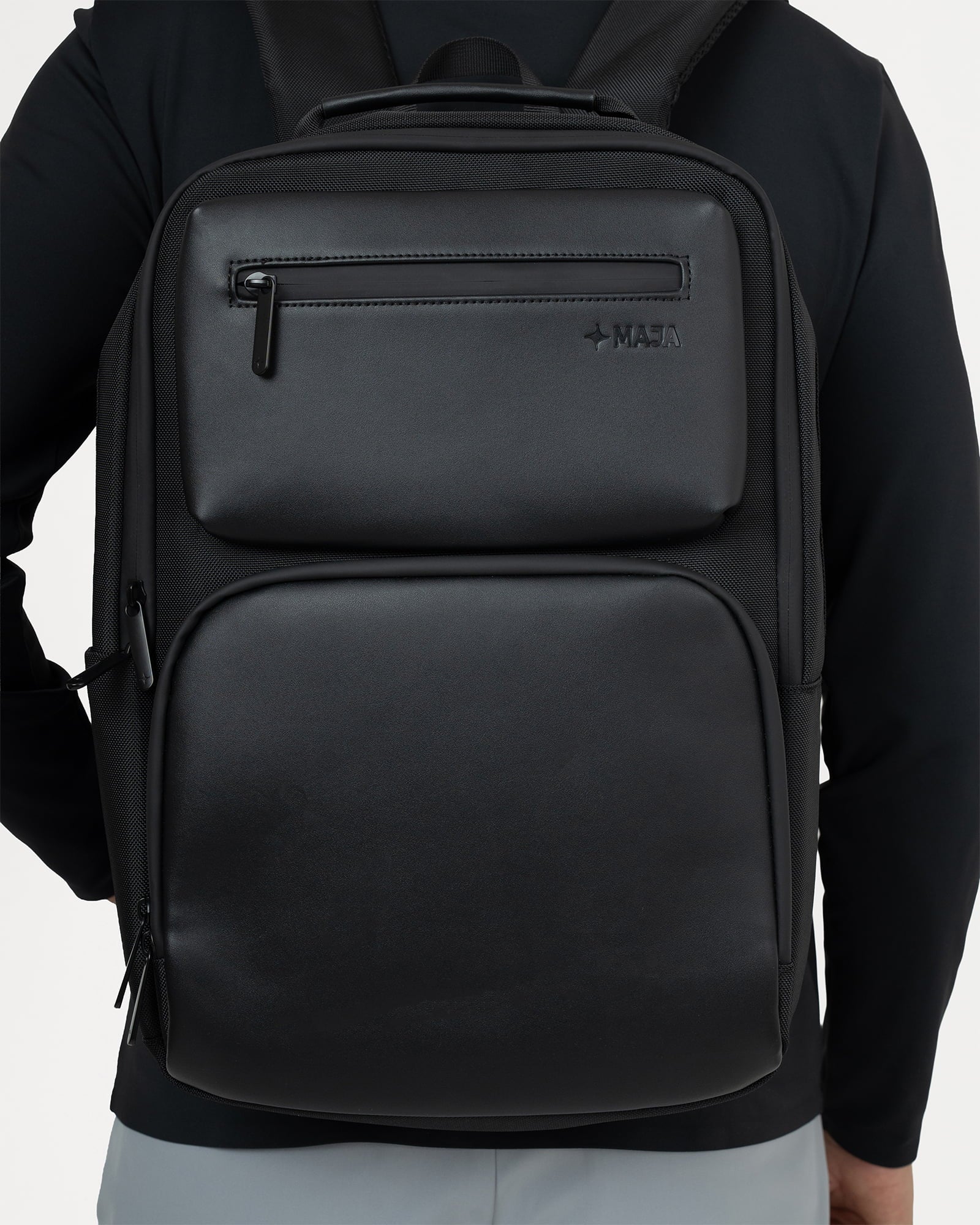 Mochila Formal MAJA® Ónix 20L