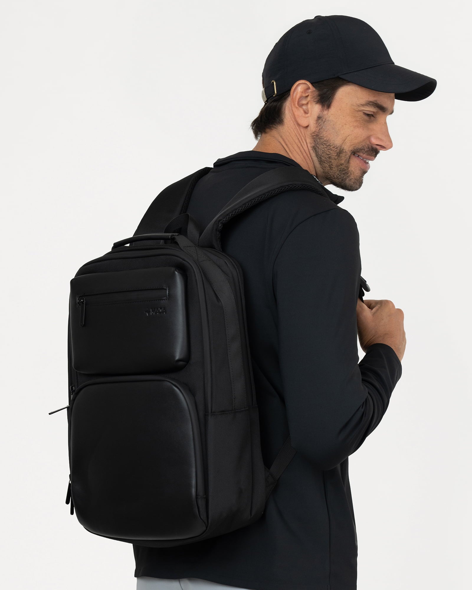 Mochila Formal MAJA® Ónix 20L