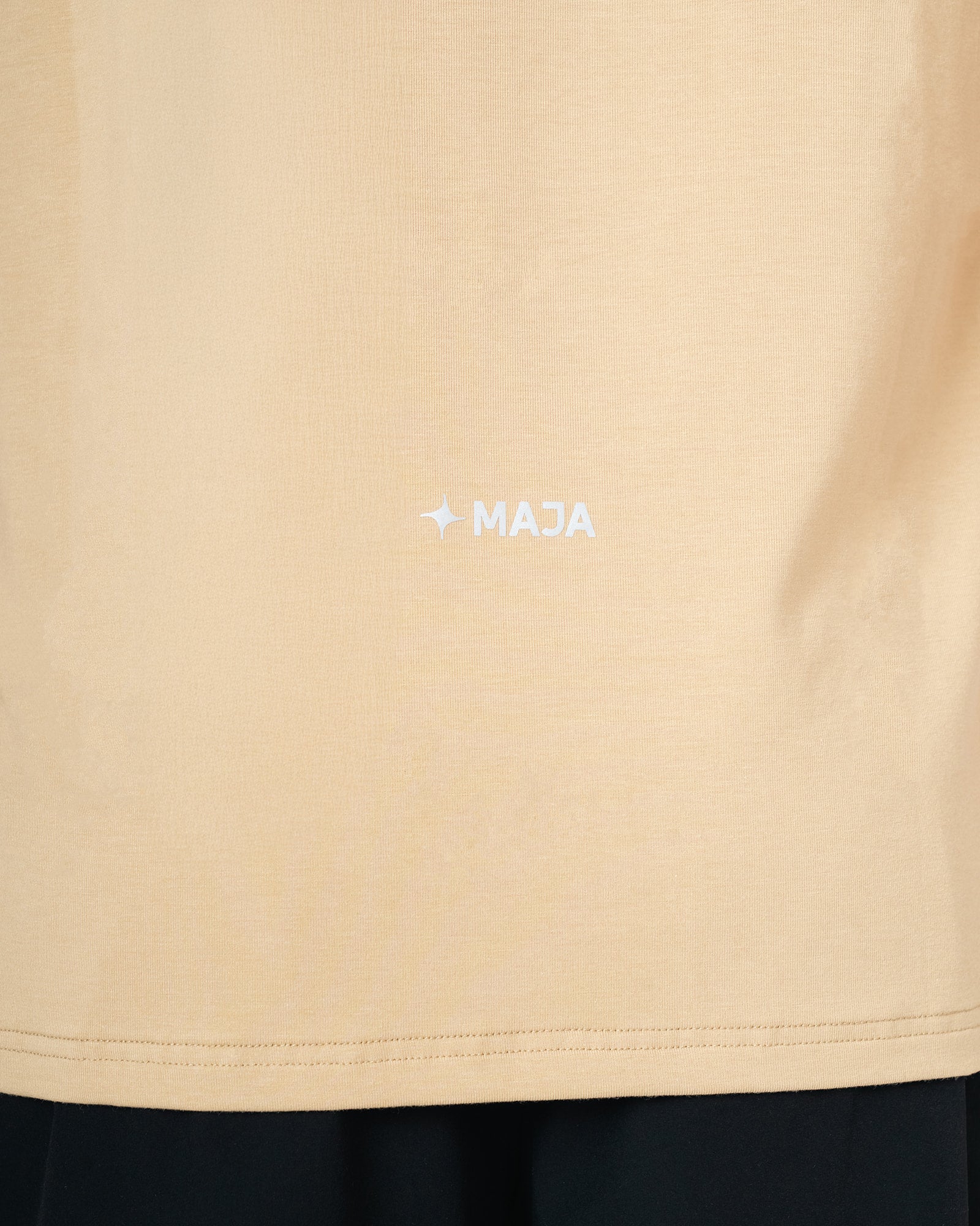 Playera MAJA® Emblema Propela