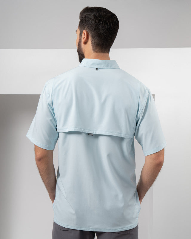 Camisa Outdoor Equipo MAJA®, Azul cielo, vista posterior, fit Relajado, Poliéster, con Tela antidesgarro, ideal para oficina