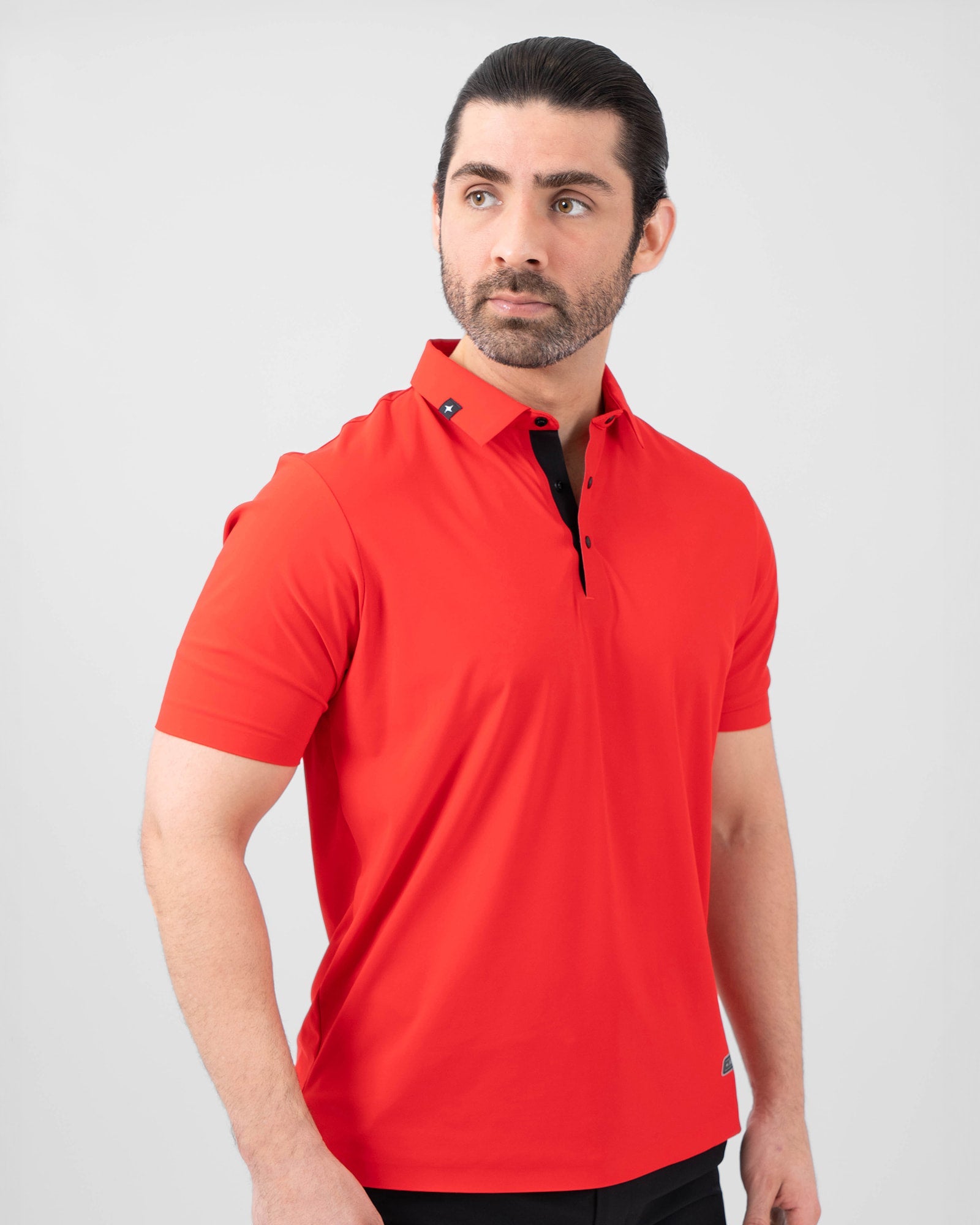Polo Seamtaping Horizonte, Rojo, vista frontal, fit Regular, Poliéster, con Tela estiramiento 2 vías, uso versátil