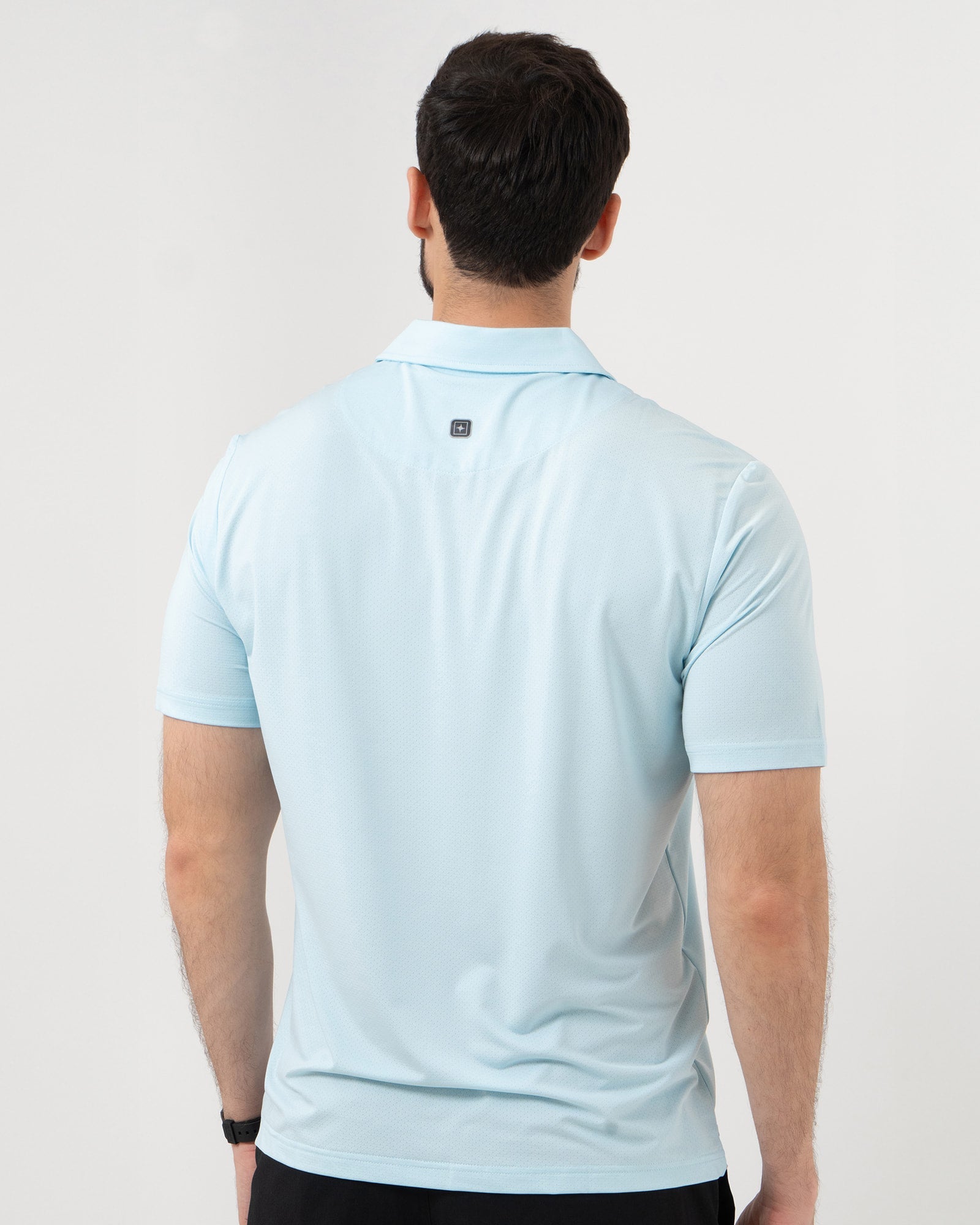 MAJA® Polo Active, Azul cielo, vista posterior, fit Regular, Poliéster, con Protección UV UPF50+, uso versátil