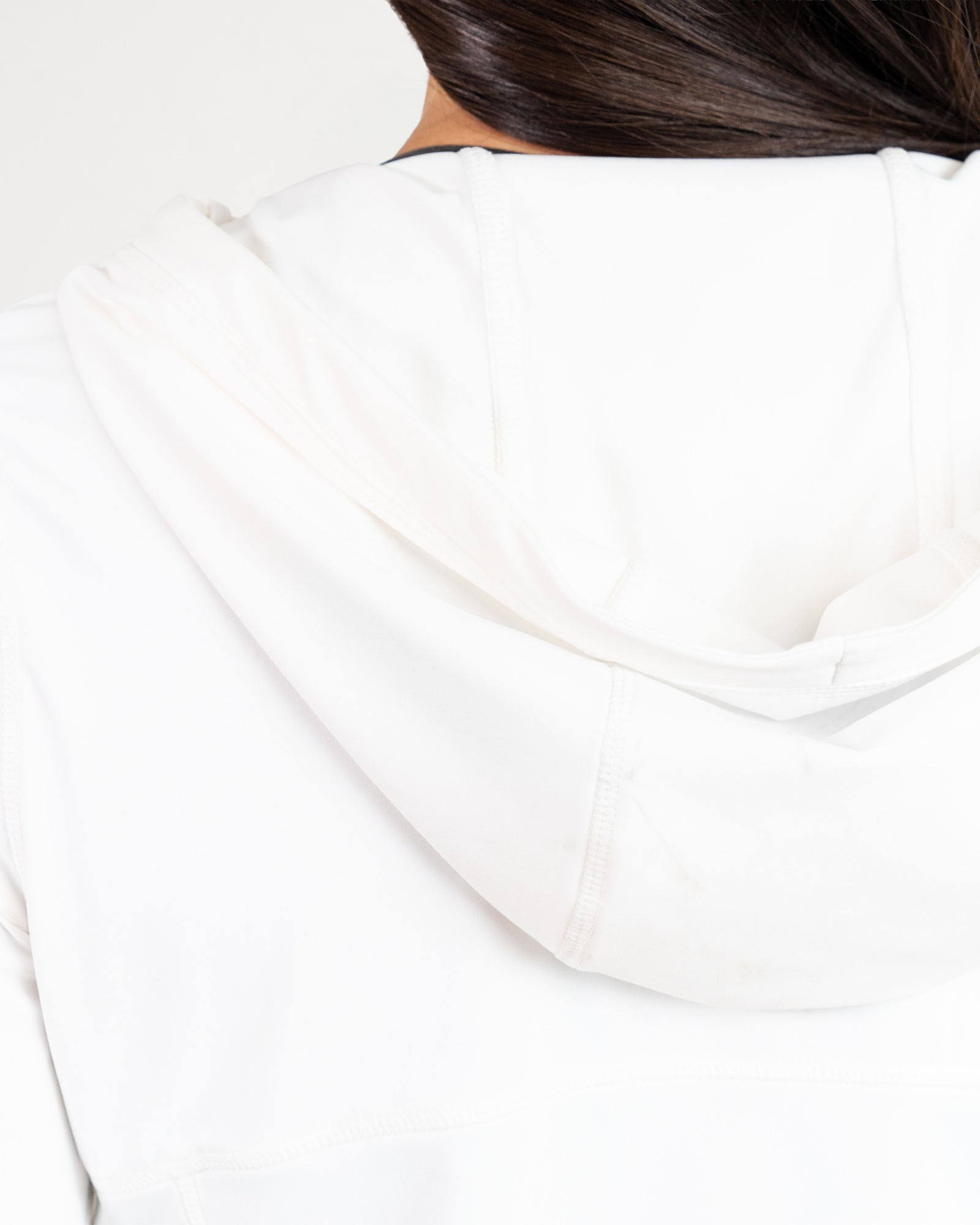 Hoodie Emblema MAJA®