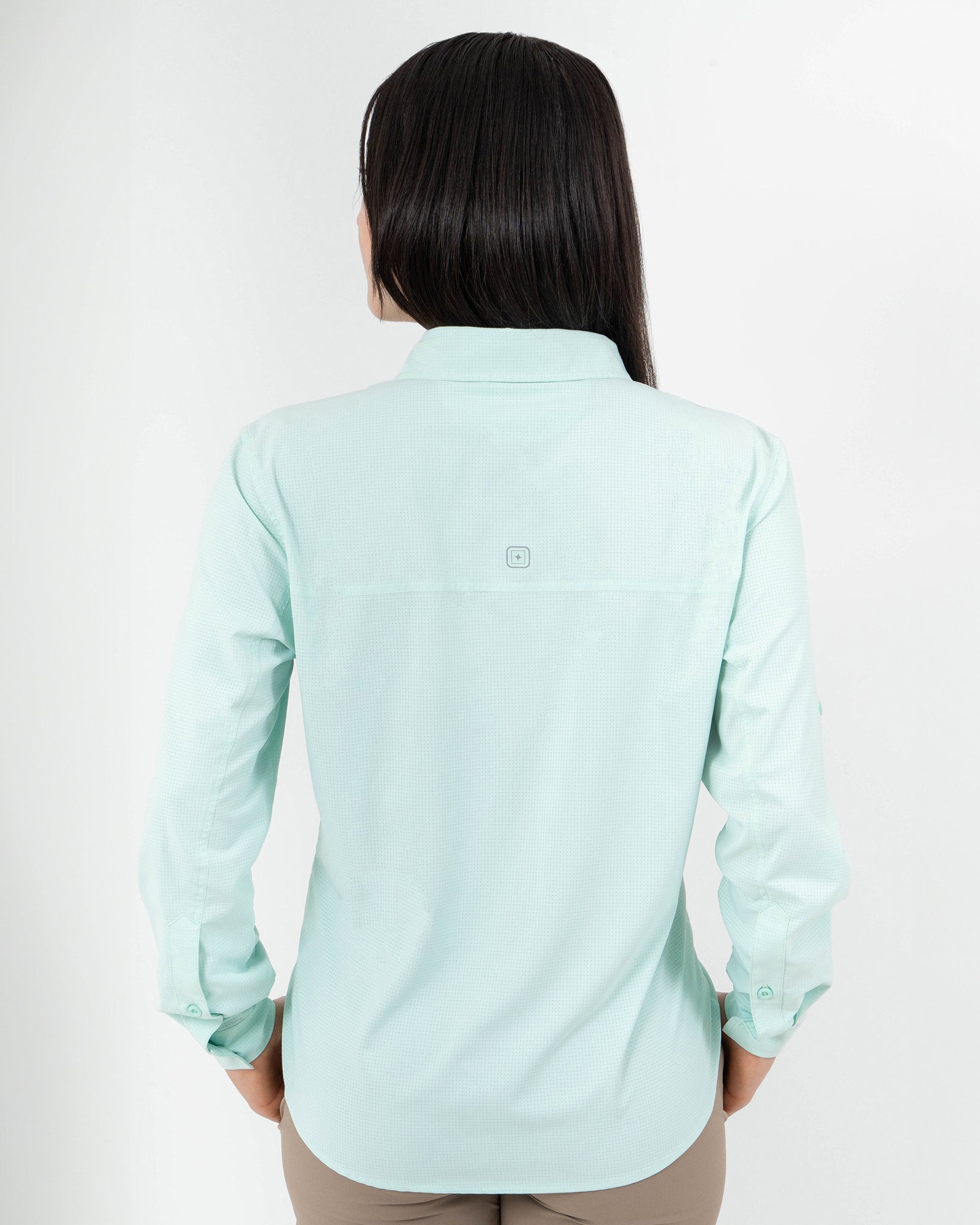 Camisa Pescadero, Verde menta, vista posterior, fit Relajado, Poliéster, con Textil microperforado, ideal para oficina